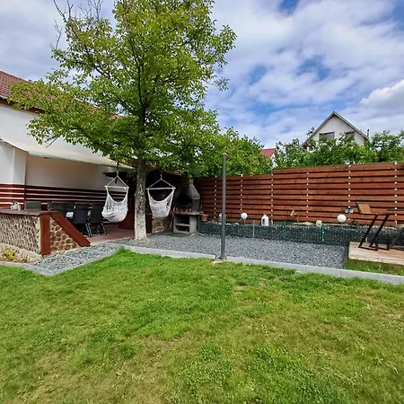 Casa Marandy Vendégház Cód